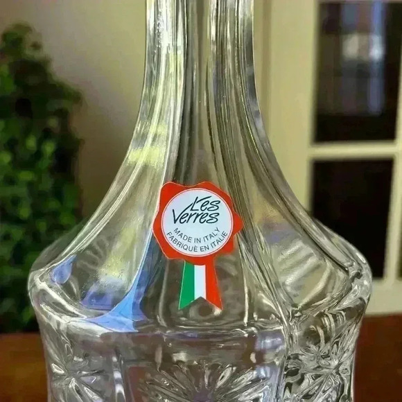 Vintage Royal Crystal Rock Decanter 24% Lead Crystal Made In Italy - Picture 3 of 9